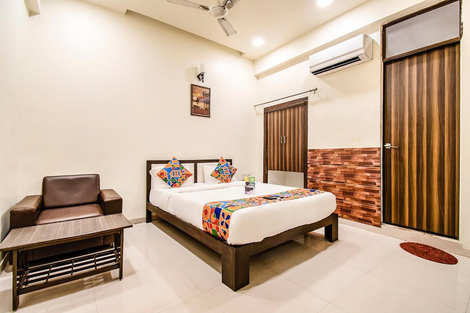 Fabhotel Maher Inn Ahmedabad Exterior foto