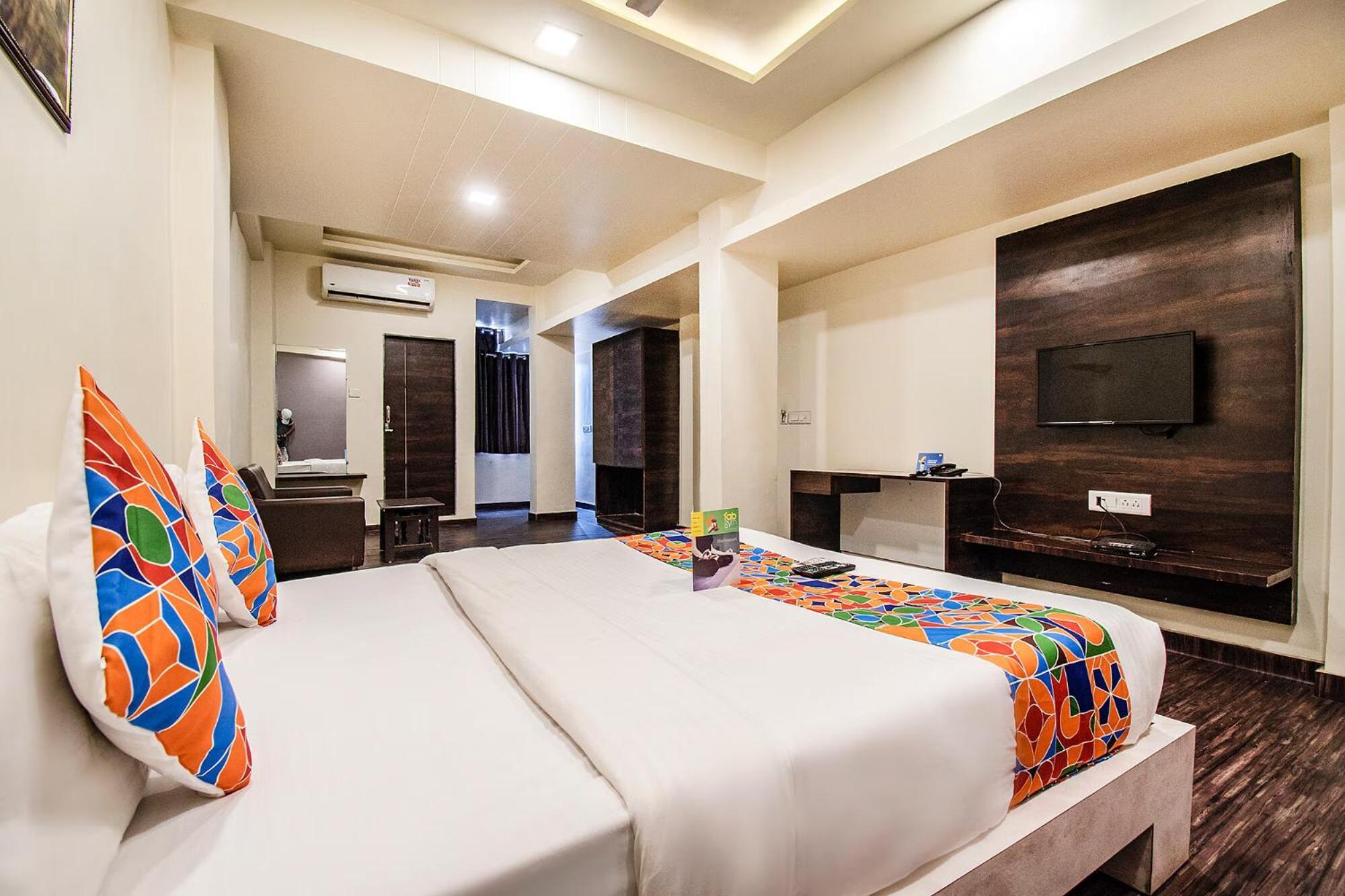 Fabhotel Maher Inn Ahmedabad Exterior foto
