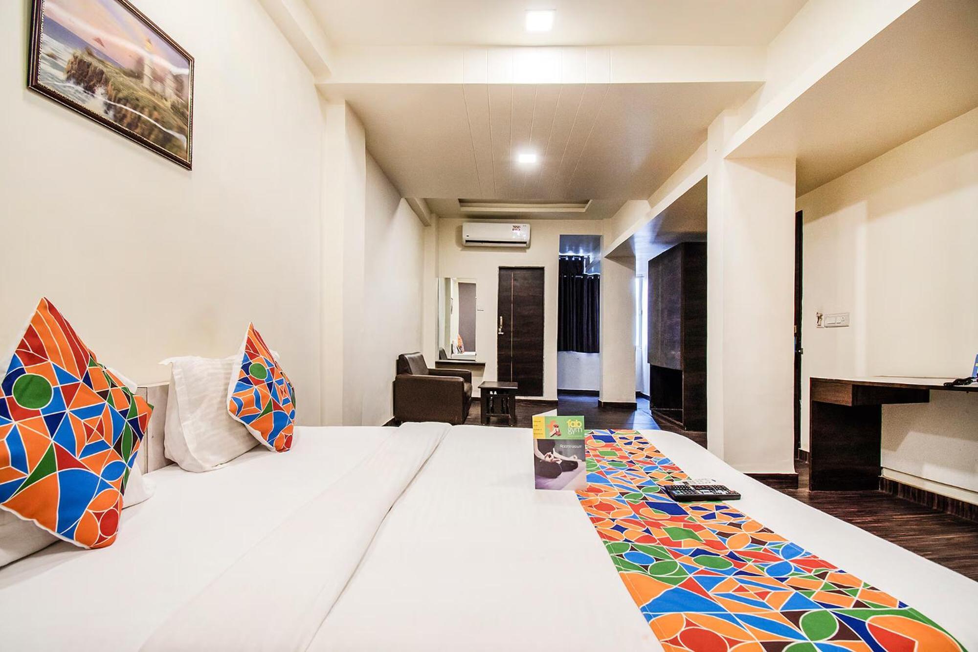 Fabhotel Maher Inn Ahmedabad Exterior foto